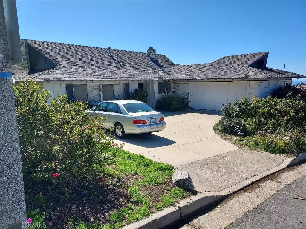 San Clemente, CA 92672,408 Avenida Presidio