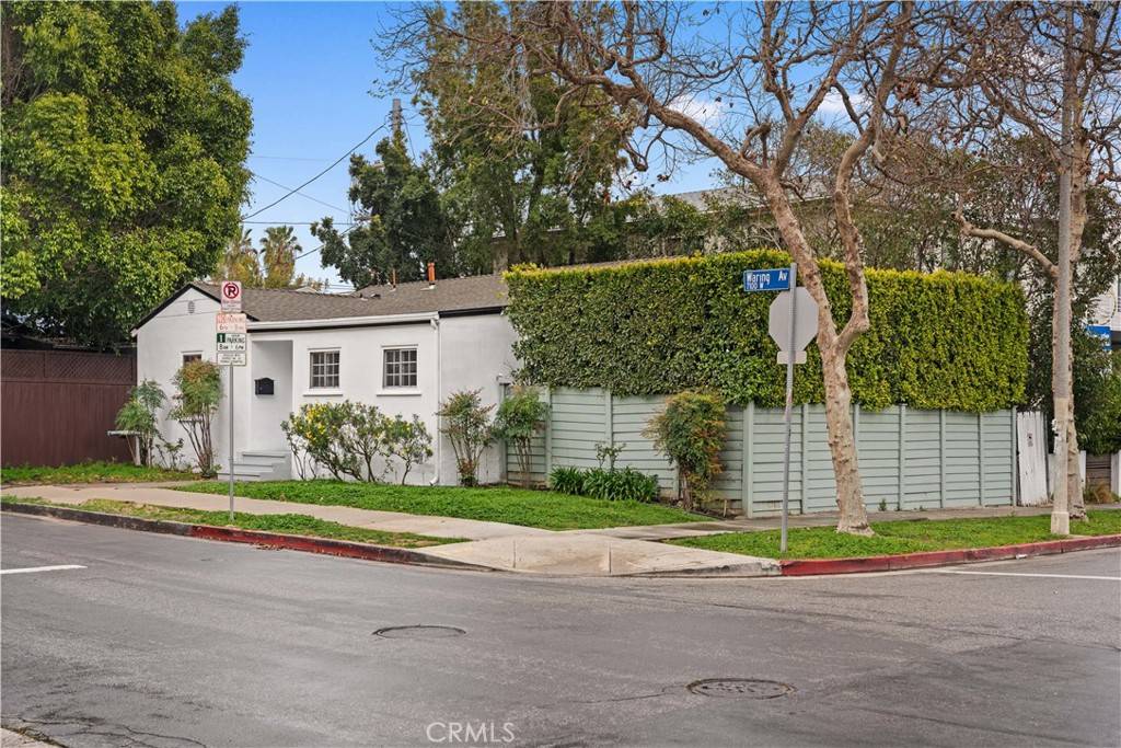 7116 Waring AVE, Los Angeles, CA 90046