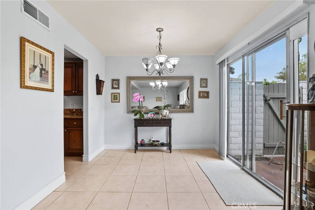 Huntington Beach, CA 92646,18815 Thornwood CIR #CI32