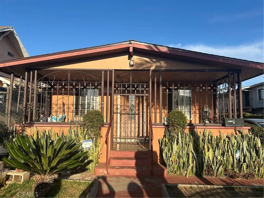 730 S Eastman AVE, Los Angeles, CA 90023