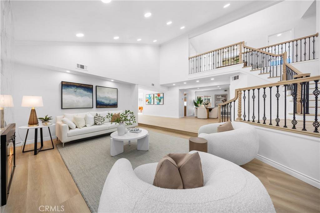 24812 Elena DR, Laguna Hills, CA 92653