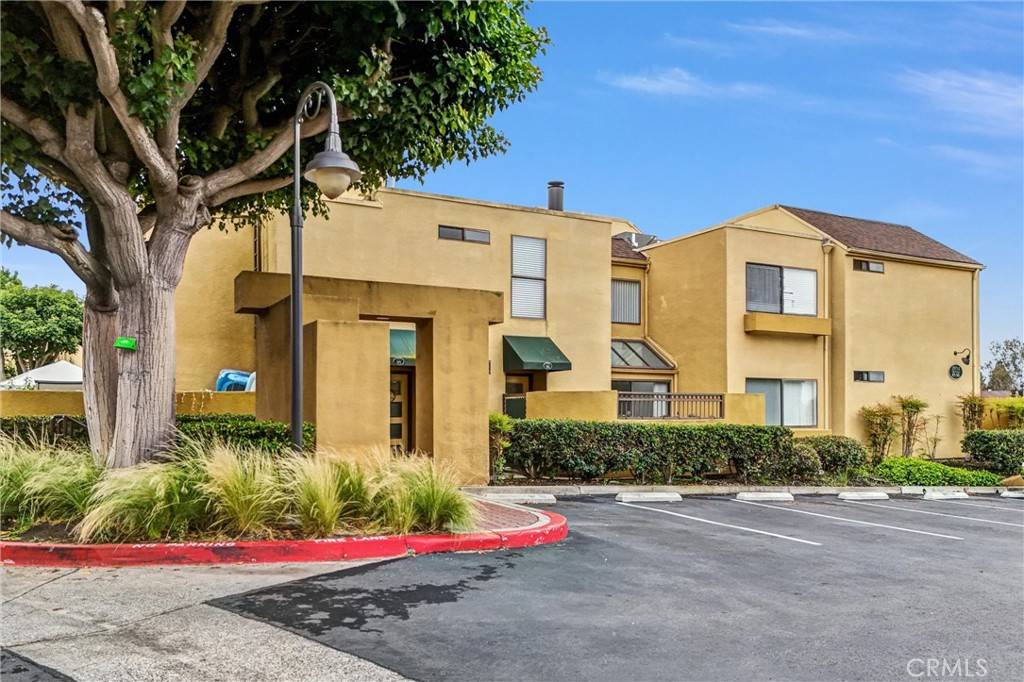 25712 Le Parc #96, Lake Forest, CA 92630