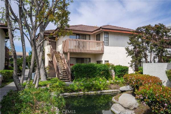 13101 Sunnybrook Circle #204,  Garden Grove,  CA 92844