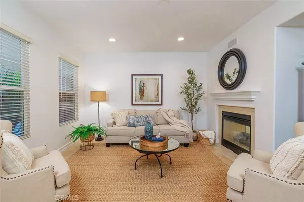 Ladera Ranch, CA 92694,72 Orange Blossom