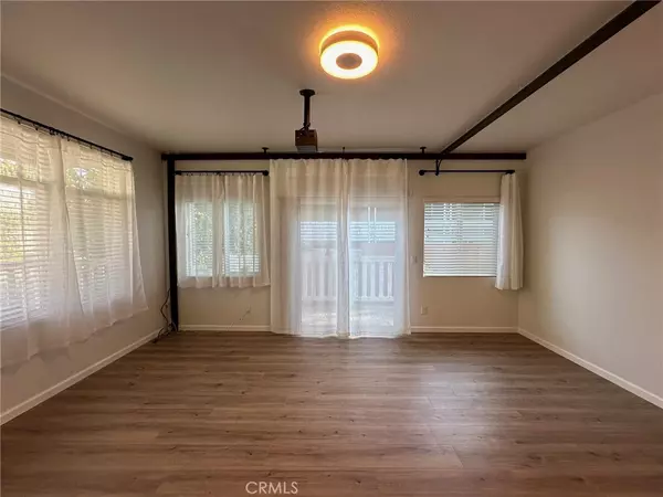 Topanga, CA 90290,1188 Aztec