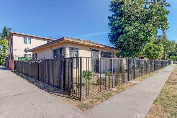 601 E 79th ST, Los Angeles, CA 90001