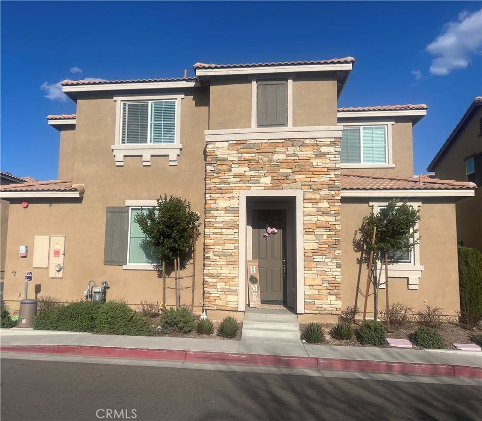 159 Linden CT, Perris, CA 92571