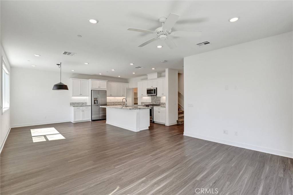 Lake Forest, CA 92630,132 Denali