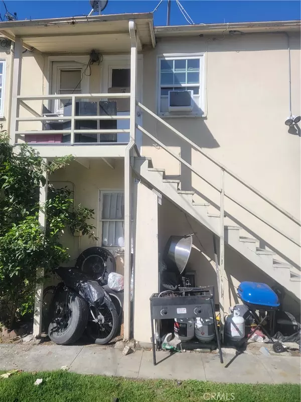 Anaheim, CA 92805,208 S Illinois ST