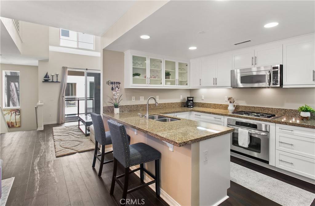 615 Rockefeller, Irvine, CA 92612
