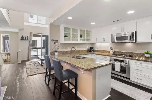 615 Rockefeller, Irvine, CA 92612