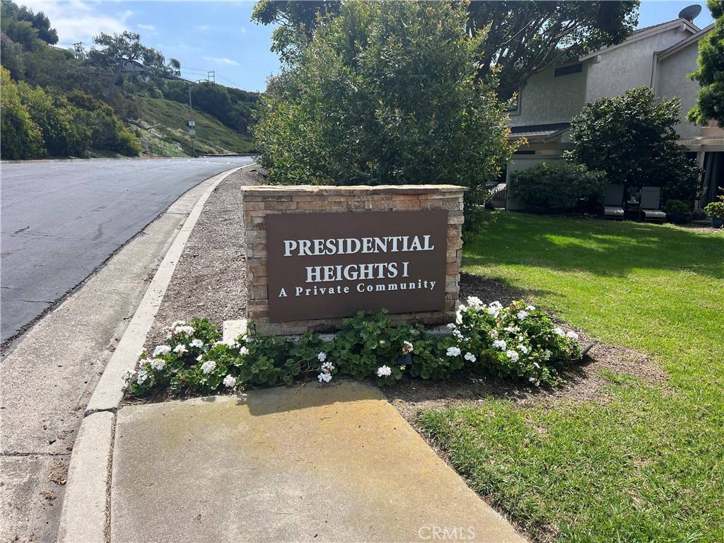 San Clemente, CA 92672,100 Avenida Baja