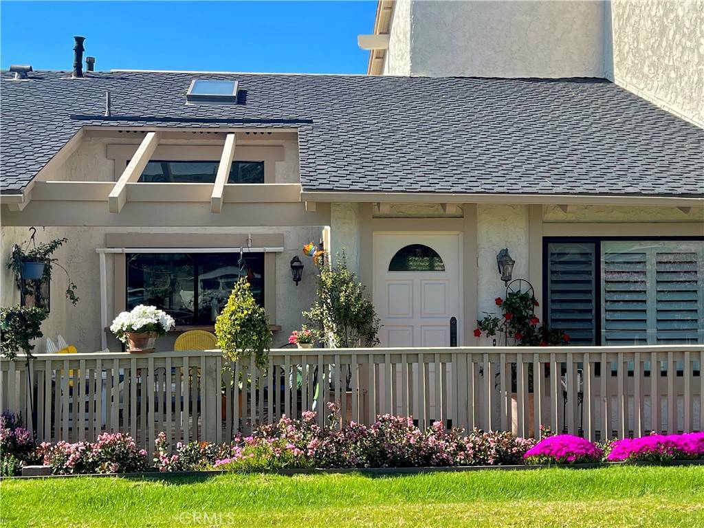 San Clemente, CA 92672,100 Avenida Baja