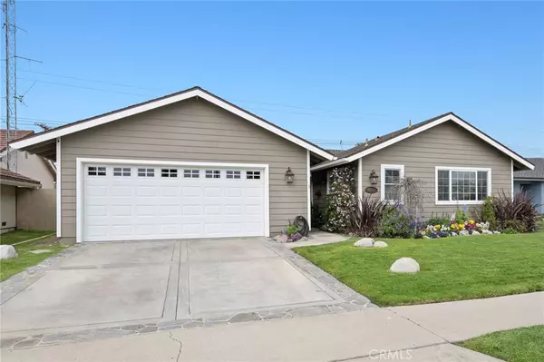 Huntington Beach, CA 92647,6061 Fenley DR