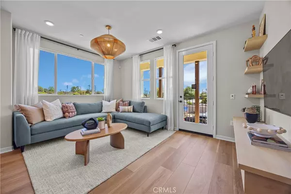 Claremont, CA 91711,181 Evergreen LN
