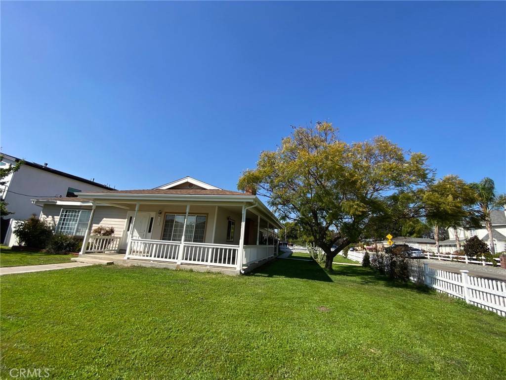 Fullerton, CA 92833,1301 West Fern Drive