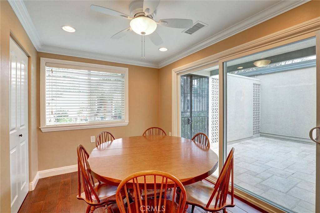 Laguna Woods, CA 92637,206 Avenida Majorca #D