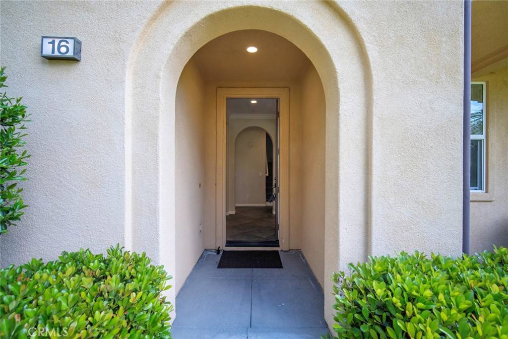 Ladera Ranch, CA 92694,16 Aryshire LN