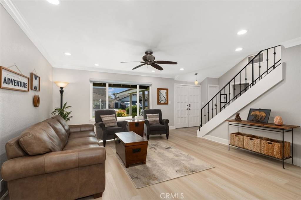 Huntington Beach, CA 92646,21051 Amberwick LN