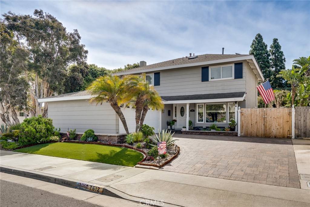Huntington Beach, CA 92648,7612 Appleby