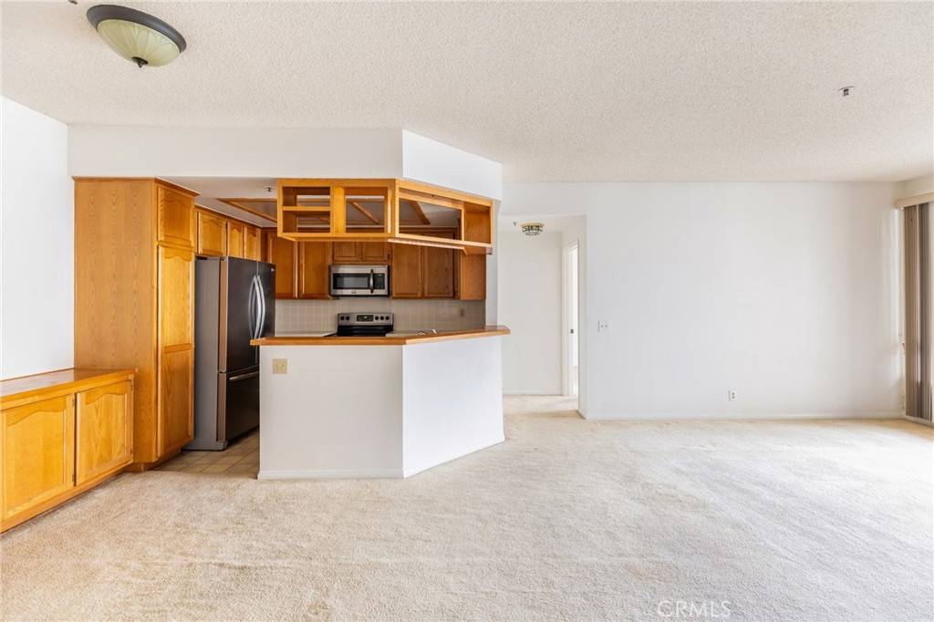 San Diego, CA 92110,5875 Friars RD #4314