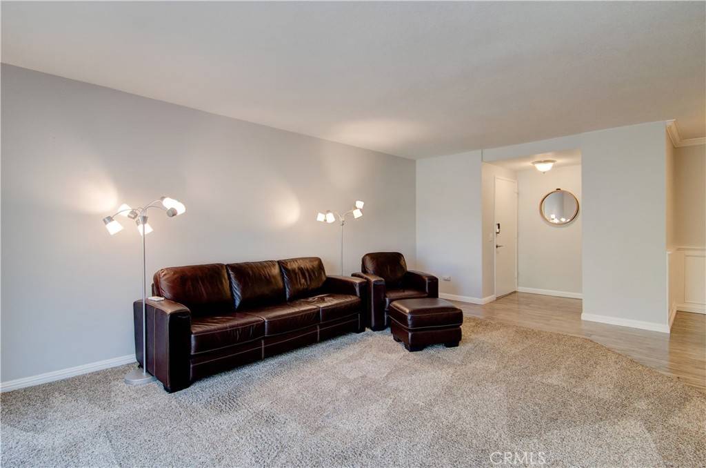 Huntington Beach, CA 92646,8777 Coral Springs CT #11B