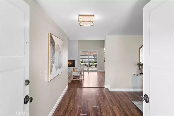 Tustin, CA 92782,13041 Ranchwood RD