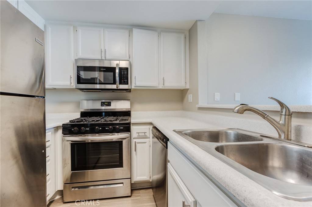 Studio City, CA 91607,4500 Laurel Canyon BLVD #307
