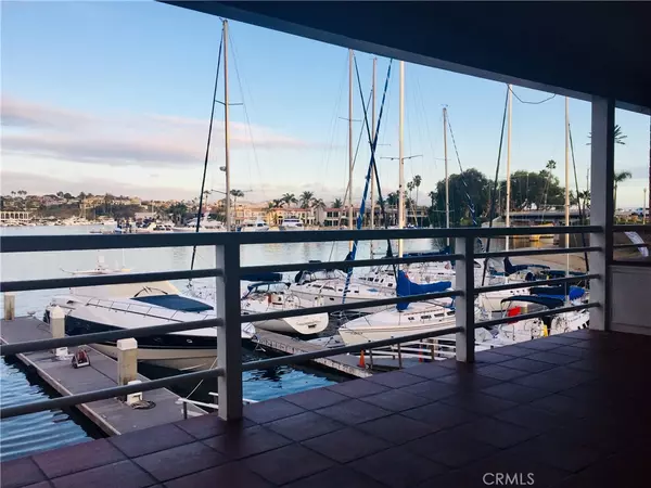 Newport Beach, CA 92663,3312 Via Lido