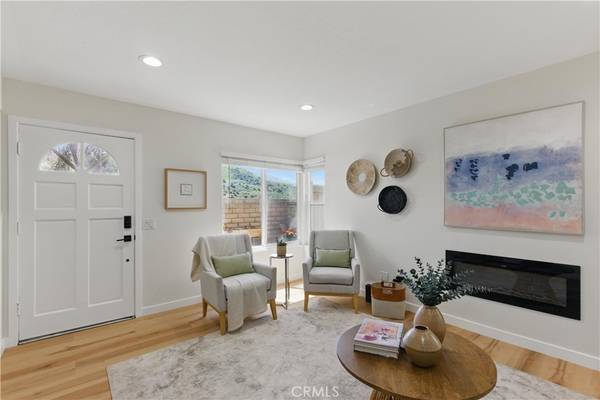 Yorba Linda, CA 92887,23260 Dover LN #87