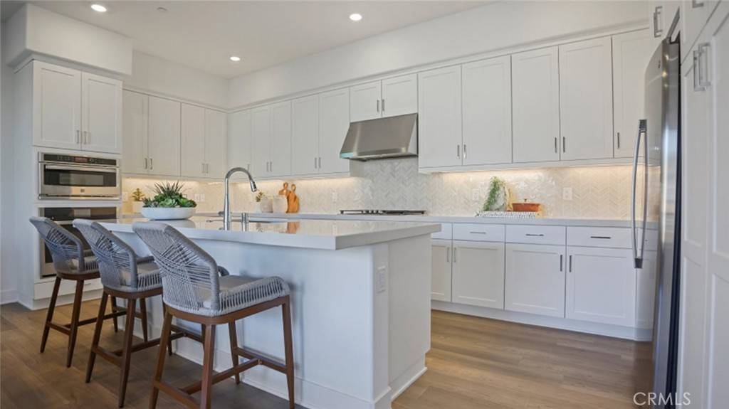 236 Knot, Irvine, CA 92618
