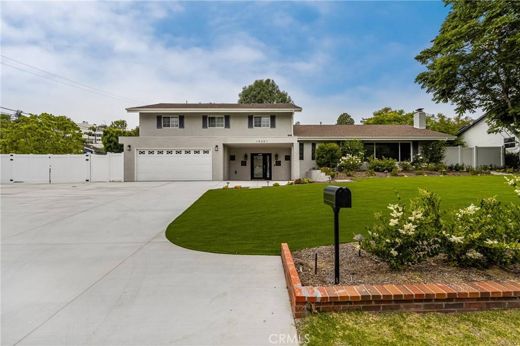 North Tustin, CA 92705,19201 Barrett LN