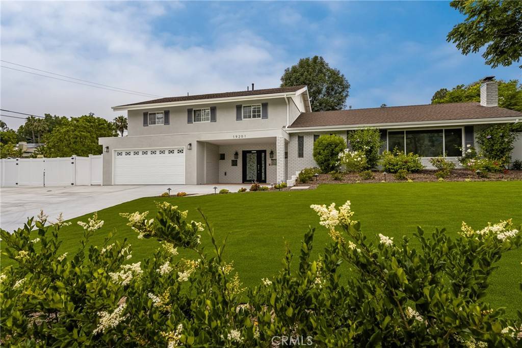 19201 Barrett LN, North Tustin, CA 92705