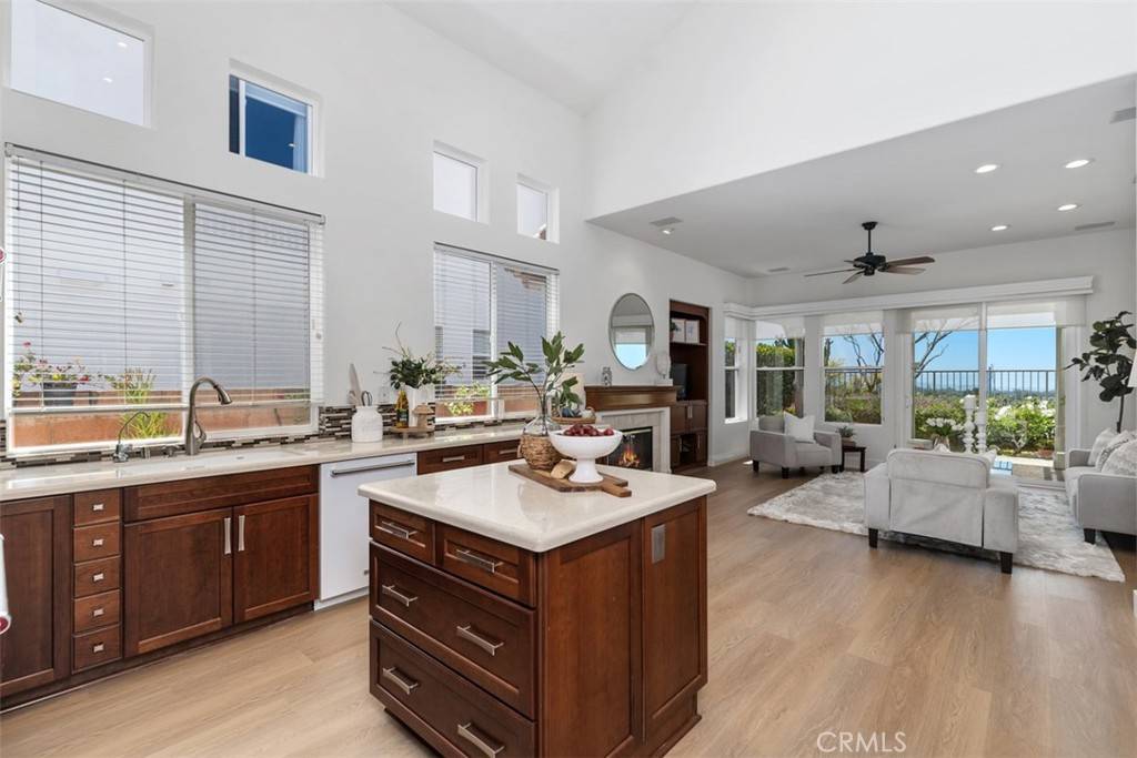 Mission Viejo, CA 92692,21331 Astoria