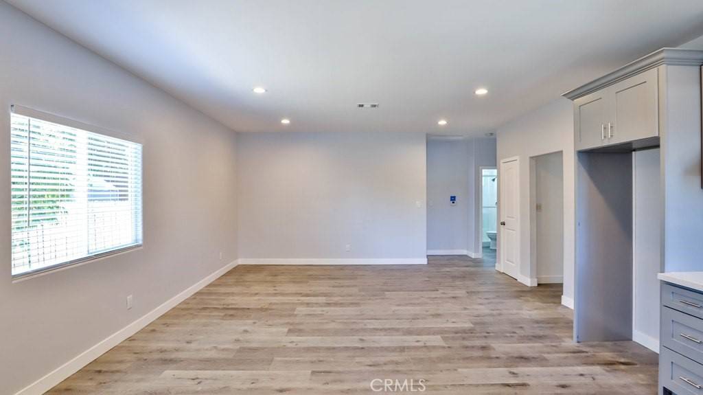 Santa Ana, CA 92707,1246 S Baker ST