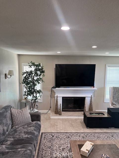 Corona, CA 92882,2899 Amber DR