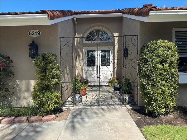 Laguna Woods, CA 92637,5219 Moya