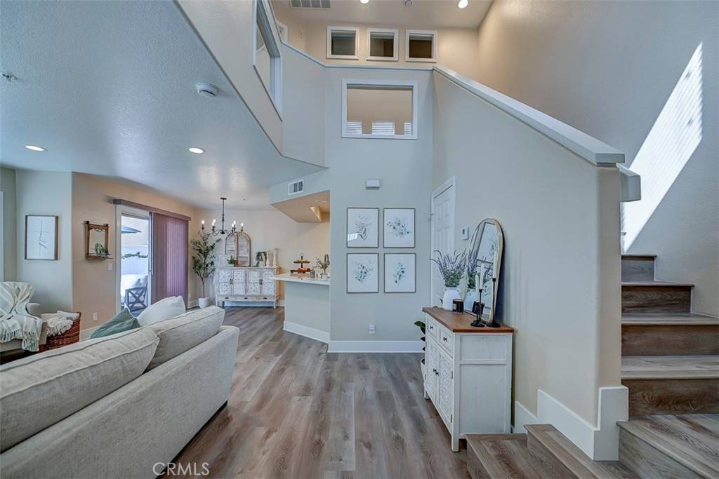 Mission Viejo, CA 92692,172 Valley View