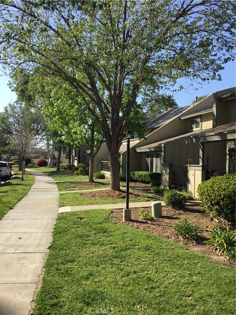 Corona, CA 92882,1361 Camelot DR