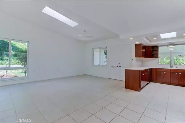 Laguna Woods, CA 92637,479 Calle Cadiz #A