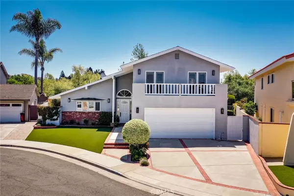 Huntington Beach, CA 92647,6842 Jardines DR