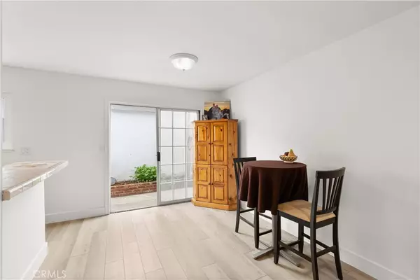 Costa Mesa, CA 92626,157 Yorktown LN