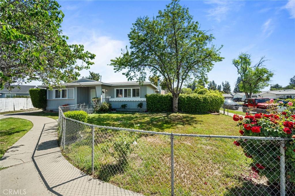 Winnetka, CA 91306,20221 Bassett ST