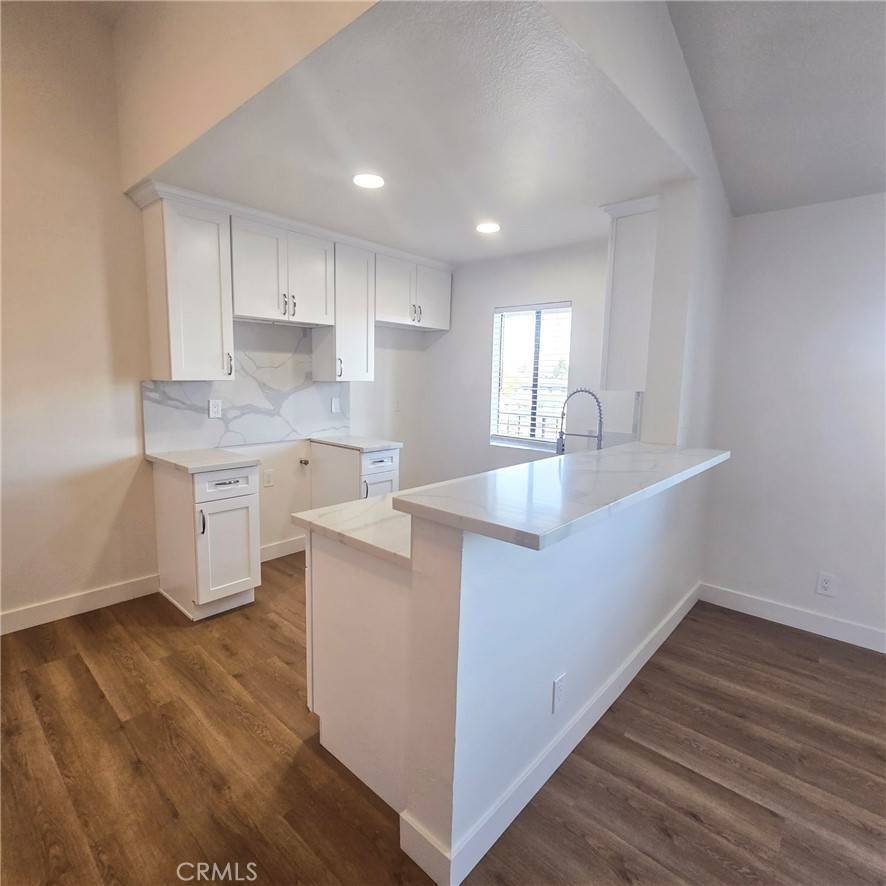 3910 E 11th ST #7, Long Beach, CA 90804