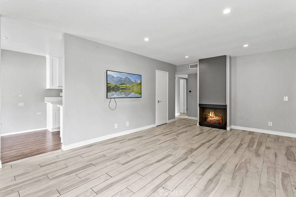 Mission Viejo, CA 92691,26408 Via Roble #8