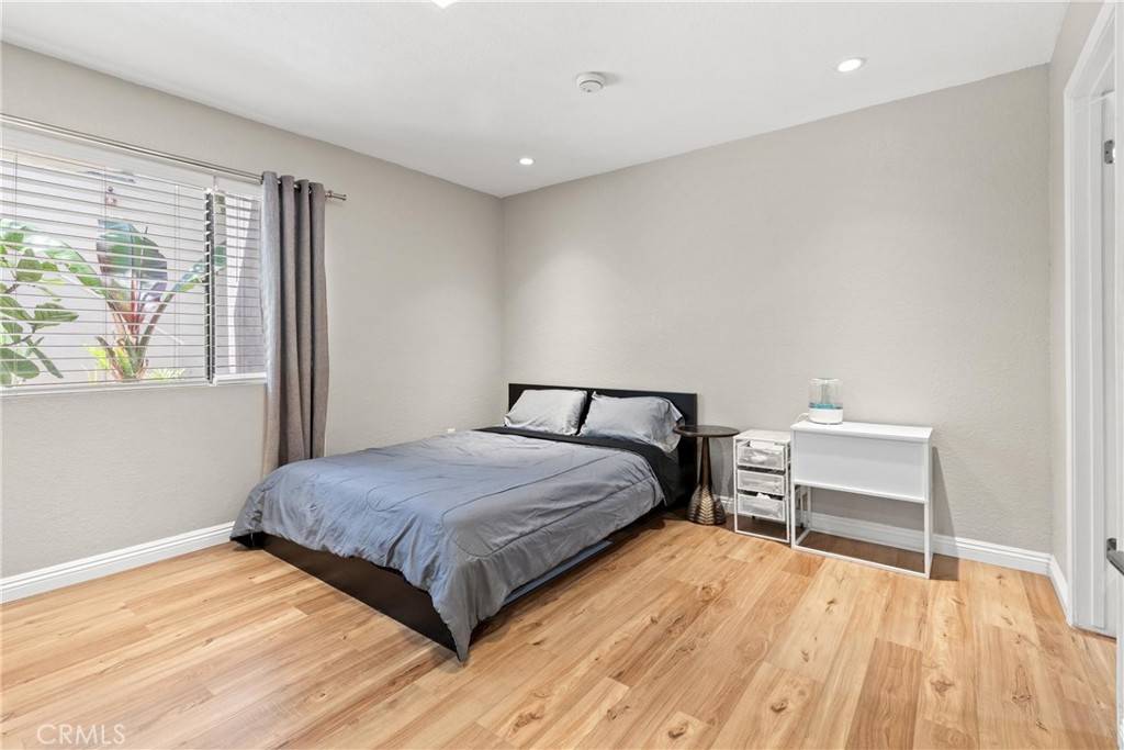 Costa Mesa, CA 92627,409 Bryson