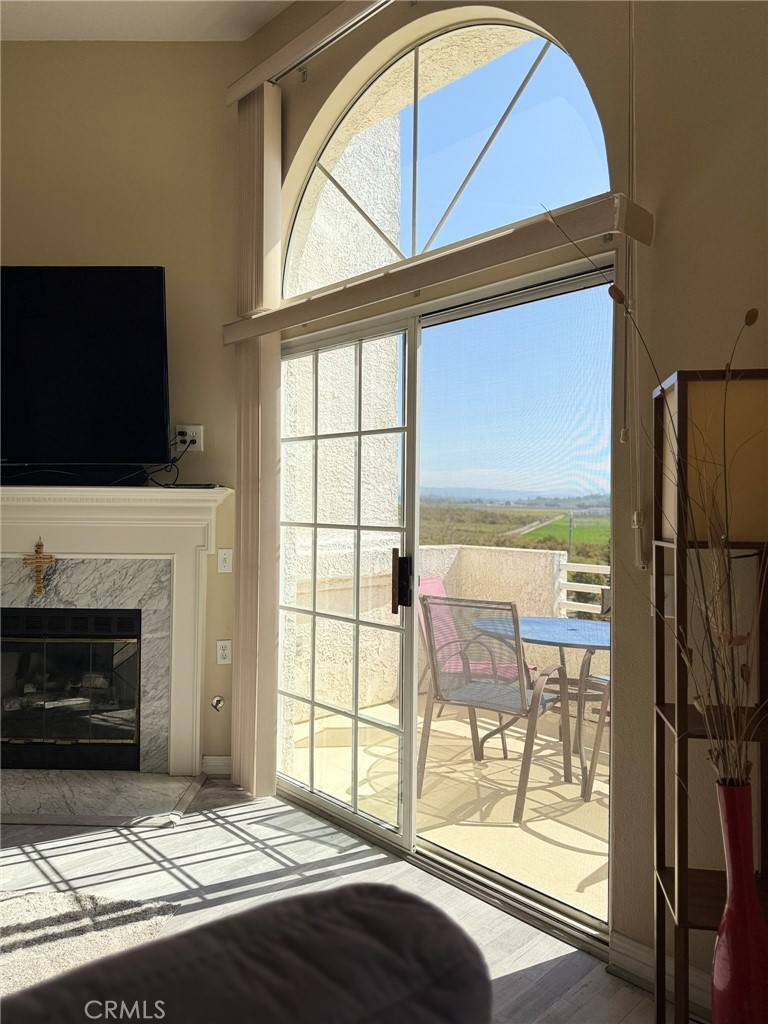 Camarillo, CA 93010,2713 Antonio DR #301
