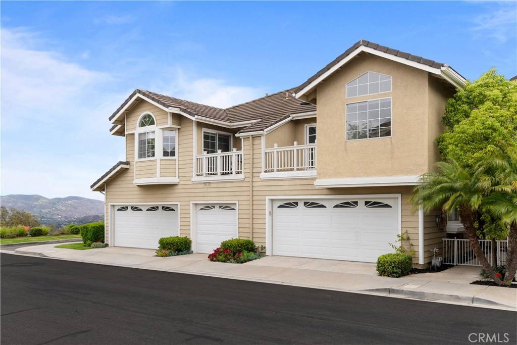 Anaheim Hills, CA 92807,740 S Crown Pointe DR