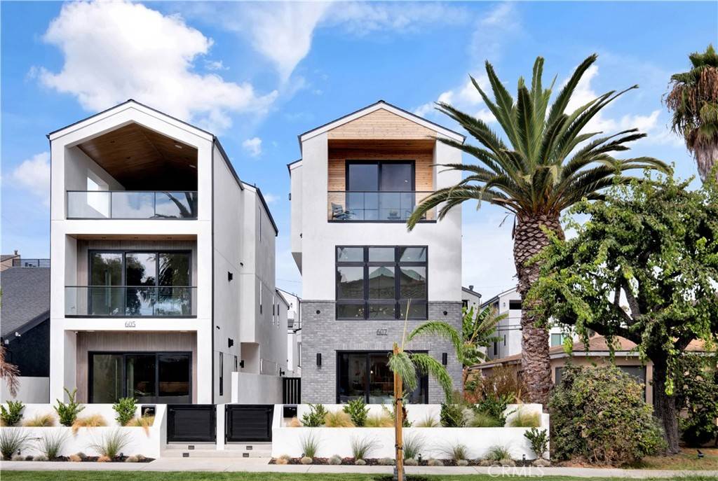 607 12th ST, Huntington Beach, CA 92648