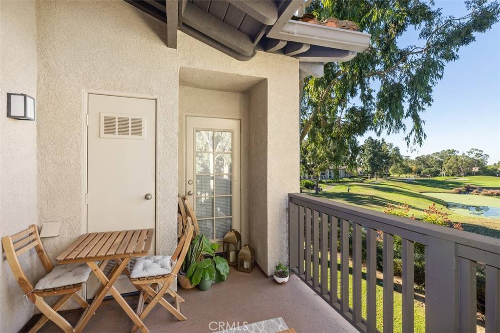20 Via Solaz #1, Rancho Santa Margarita, CA 92688